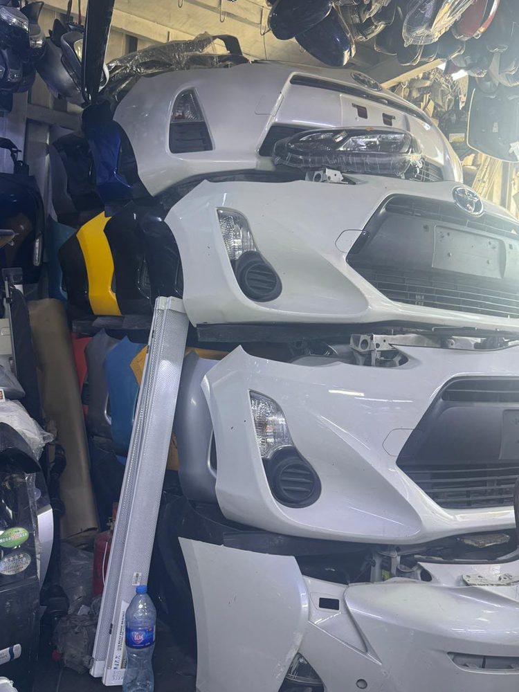 Toyota Aqua (2015 Model) — Nose Cut